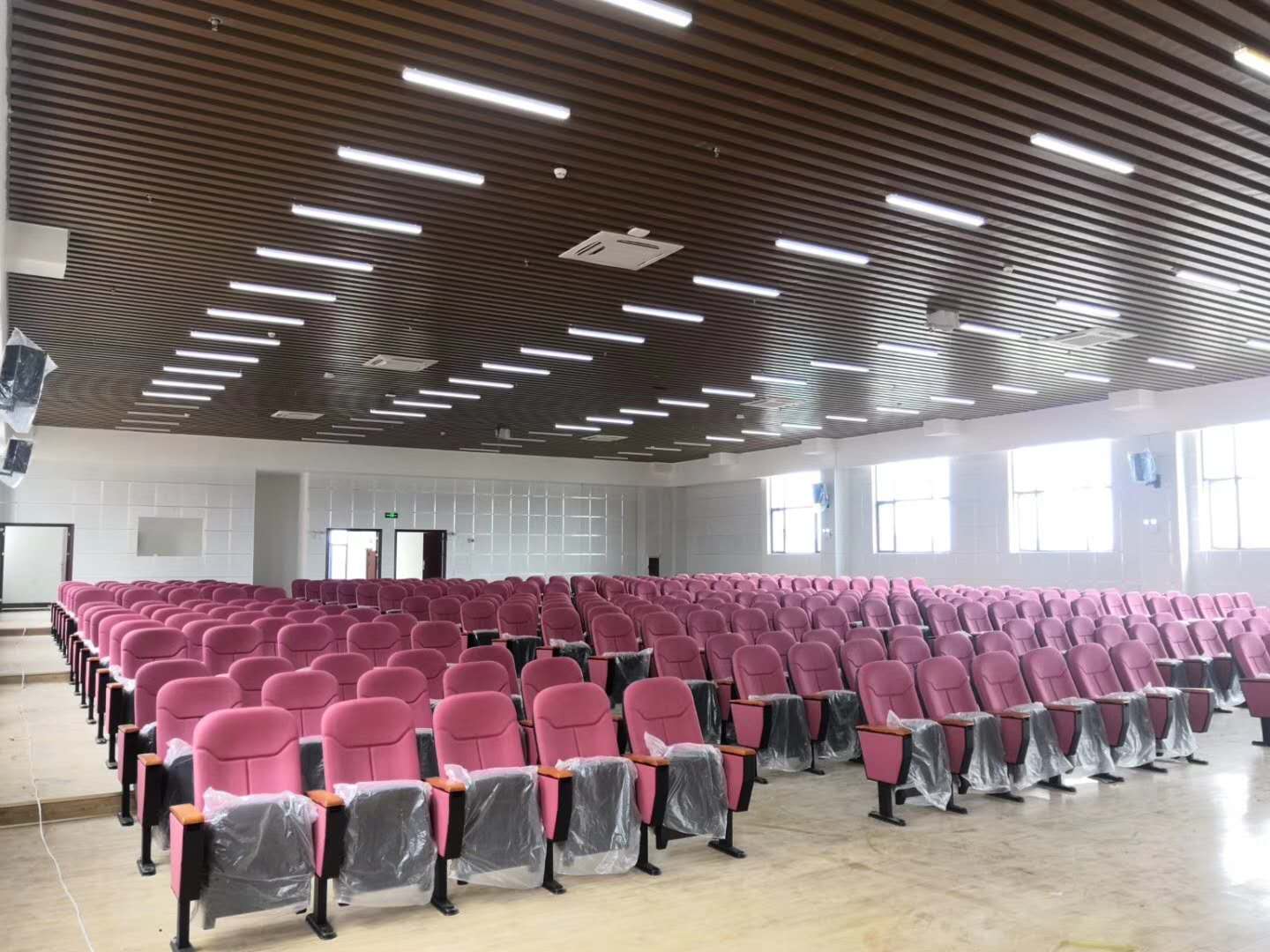 禮堂椅廠家 禮堂椅廠家